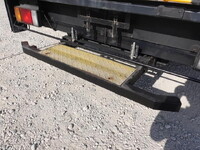 いすゞエルフ冷凍車（冷蔵車）小型（2t・3t）[写真15]