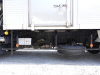 いすゞエルフ冷凍車（冷蔵車）小型（2t・3t）[写真20]