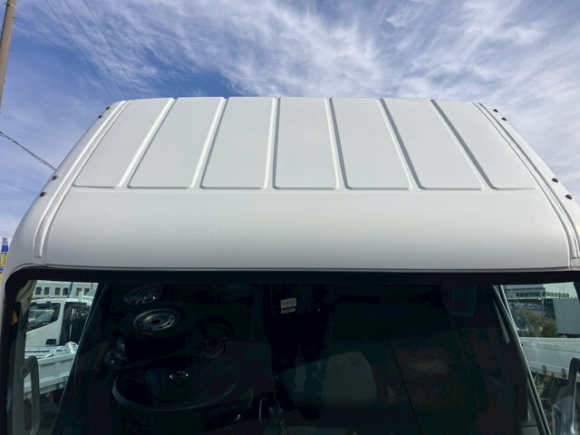 日産アトラスアルミバン小型（2t・3t）[写真10]