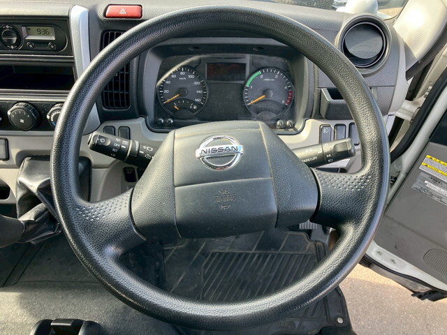 日産アトラスアルミバン小型（2t・3t）[写真35]