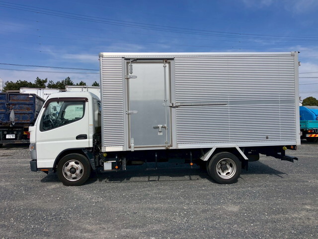 日産アトラスアルミバン小型（2t・3t）[写真05]