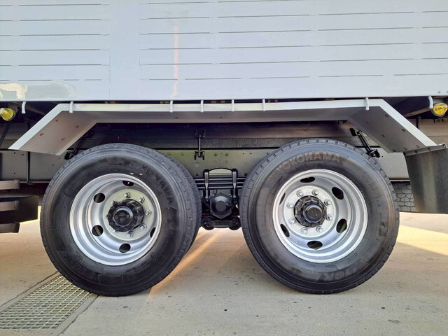 日野プロフィアスクラップ運搬車大型（10t）[写真38]