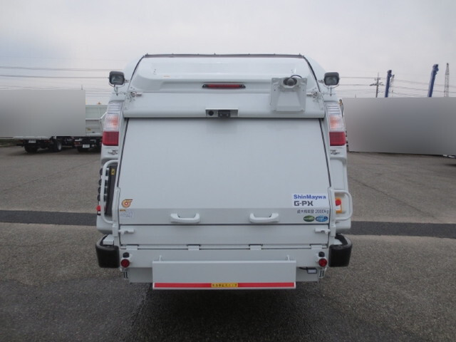 三菱ふそうキャンターパッカー車（塵芥車）小型（2t・3t）[写真06]