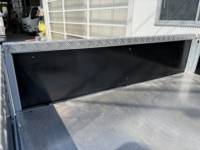 トヨタトヨエース平ボディ小型（2t・3t）[写真18]