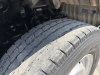 トヨタトヨエース平ボディ小型（2t・3t）[写真23]