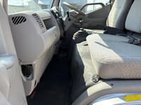 トヨタトヨエース平ボディ小型（2t・3t）[写真35]