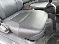 いすゞエルフダンプ小型（2t・3t）[写真17]