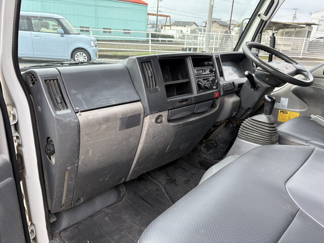 いすゞエルフダンプ小型（2t・3t）[写真23]