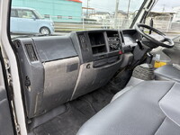 いすゞエルフダンプ小型（2t・3t）[写真24]