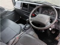 いすゞエルフ平ボディ小型（2t・3t）[写真15]