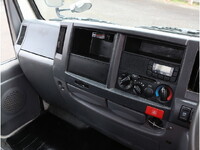 いすゞエルフ平ボディ小型（2t・3t）[写真20]