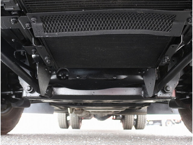 いすゞエルフ平ボディ小型（2t・3t）[写真20]