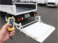 いすゞエルフ平ボディ小型（2t・3t）[写真10]