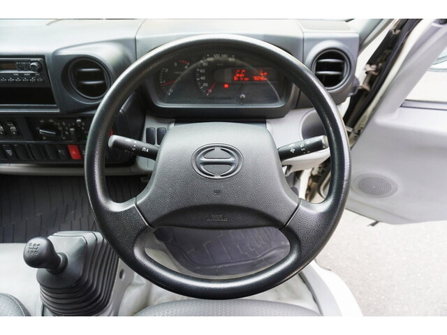 日野デュトロダブルキャブ（Wキャブ）小型（2t・3t）[写真29]