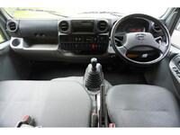 日野デュトロダブルキャブ（Wキャブ）小型（2t・3t）[写真35]