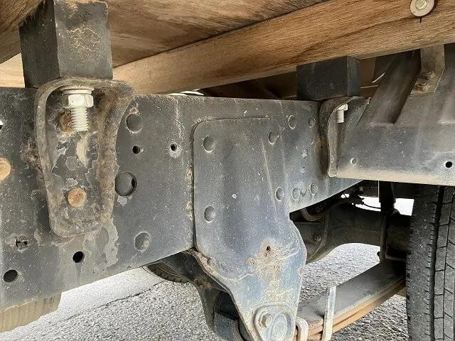 三菱ふそうキャンターガッツダブルキャブ（Wキャブ）小型（2t・3t）[写真23]