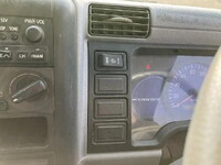 三菱ふそうキャンターガッツダブルキャブ（Wキャブ）小型（2t・3t）[写真28]