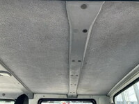 三菱ふそうキャンターガッツダブルキャブ（Wキャブ）小型（2t・3t）[写真37]