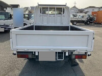 三菱ふそうキャンターガッツダブルキャブ（Wキャブ）小型（2t・3t）[写真09]