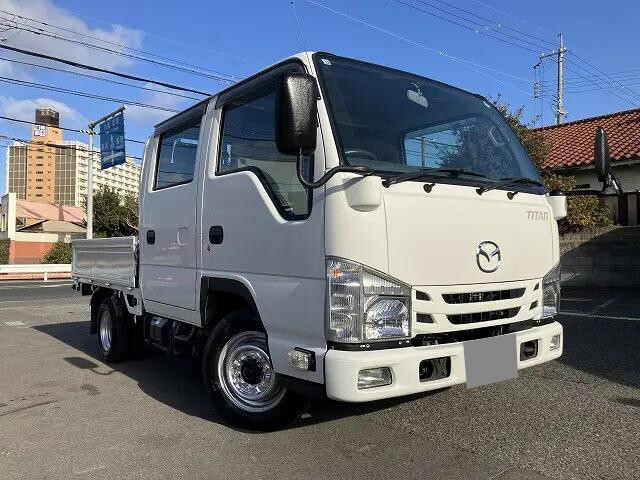 マツダタイタンダブルキャブ（Wキャブ）小型（2t・3t）[写真01]