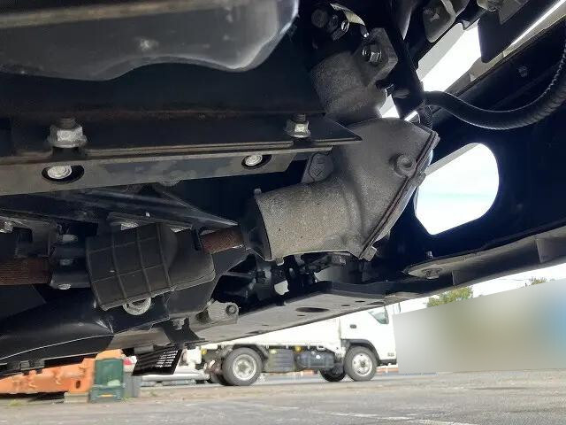 マツダタイタンダブルキャブ（Wキャブ）小型（2t・3t）[写真15]