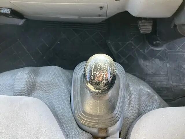 マツダタイタンダブルキャブ（Wキャブ）小型（2t・3t）[写真23]