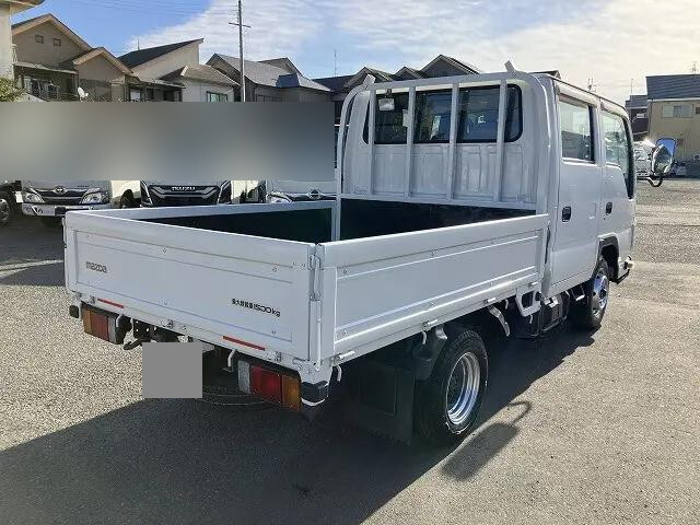 マツダタイタンダブルキャブ（Wキャブ）小型（2t・3t）[写真04]