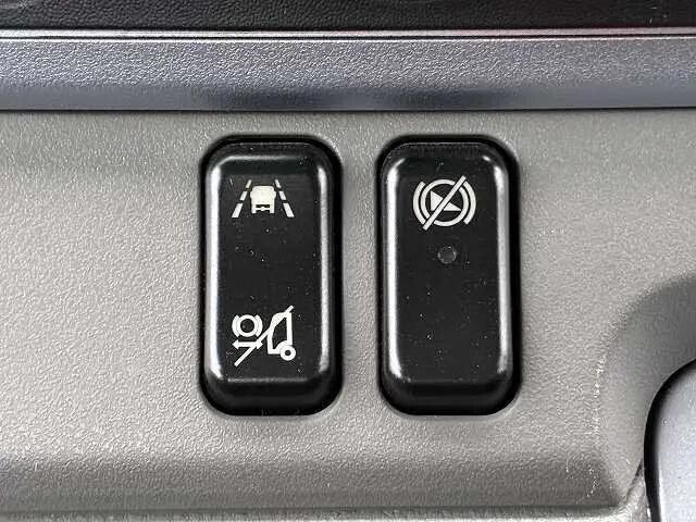 三菱ふそうキャンター平ボディ小型（2t・3t）[写真30]