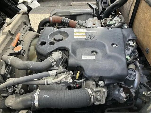 いすゞエルフアルミブロック小型（2t・3t）[写真12]