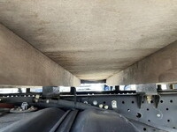 いすゞエルフアルミブロック小型（2t・3t）[写真22]