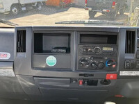 いすゞエルフアルミブロック小型（2t・3t）[写真28]