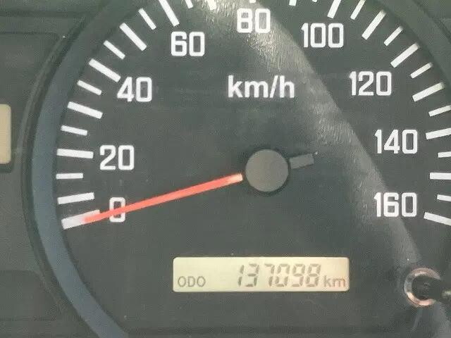 いすゞエルフアルミブロック小型（2t・3t）[写真29]