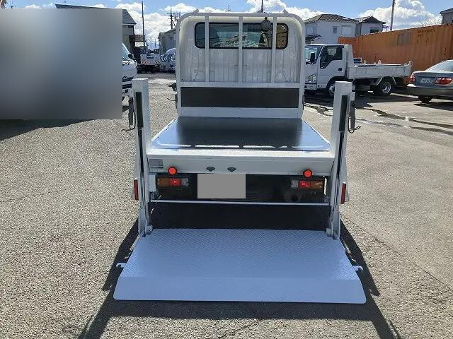 トヨタダイナダブルキャブ（Wキャブ）小型（2t・3t）[写真10]