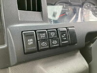 いすゞエルフ平ボディ小型（2t・3t）[写真30]