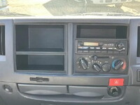 いすゞエルフ平ボディ小型（2t・3t）[写真28]