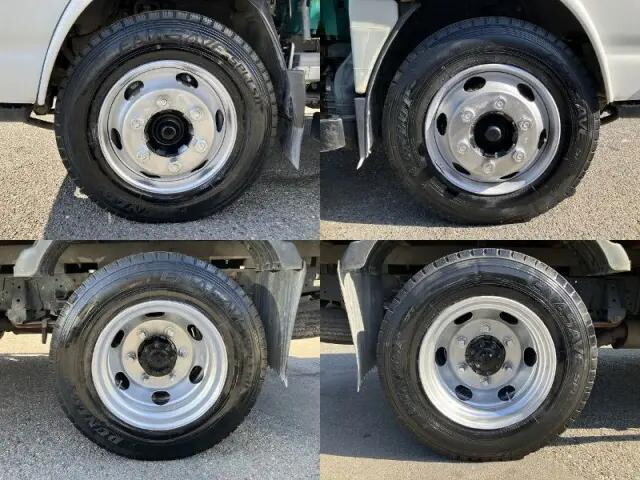 いすゞエルフクレーン3段小型（2t・3t）[写真23]