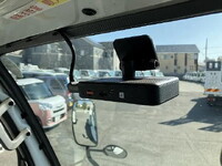 いすゞエルフクレーン3段小型（2t・3t）[写真32]