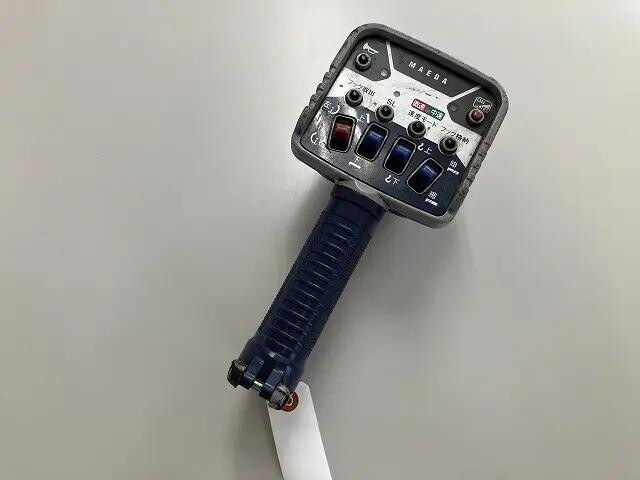 いすゞエルフクレーン3段小型（2t・3t）[写真39]