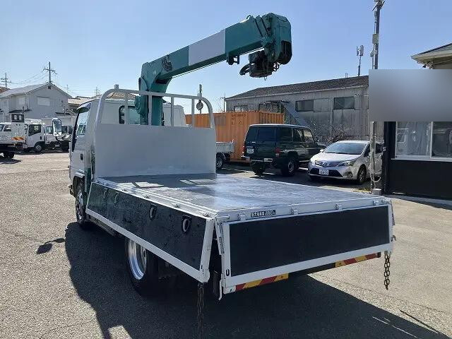 いすゞエルフクレーン3段小型（2t・3t）[写真09]