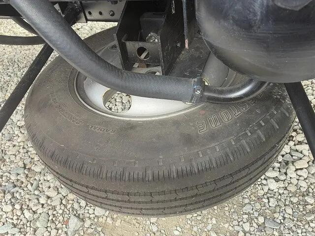 いすゞエルフセーフティローダー小型（2t・3t）[写真38]