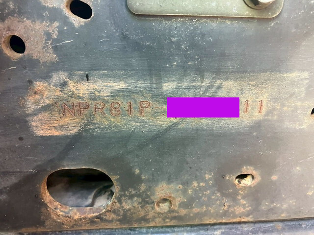 いすゞエルフアルミバン小型（2t・3t）[写真40]