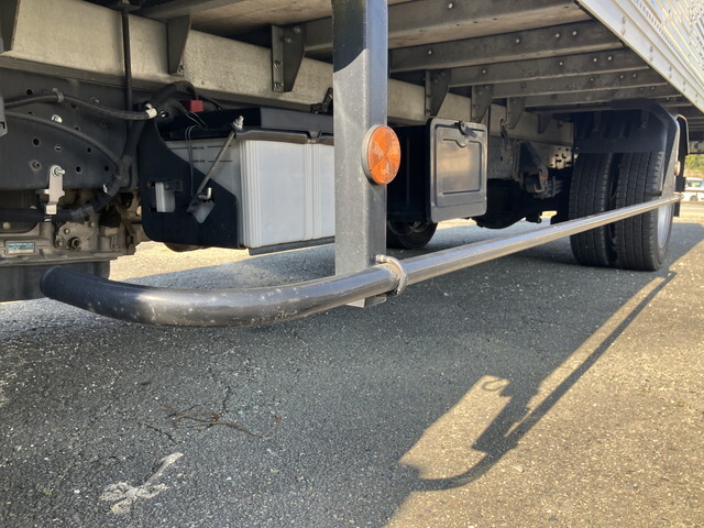 日野デュトロアルミバン小型（2t・3t）[写真18]