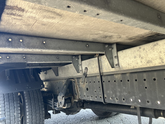 日野デュトロアルミバン小型（2t・3t）[写真24]