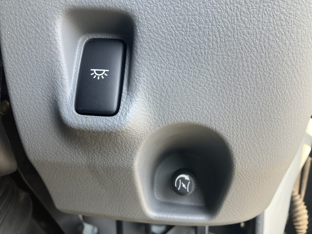 日野デュトロアルミバン小型（2t・3t）[写真37]