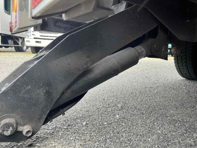 三菱ふそうキャンター冷凍車（冷蔵車）小型（2t・3t）[写真19]