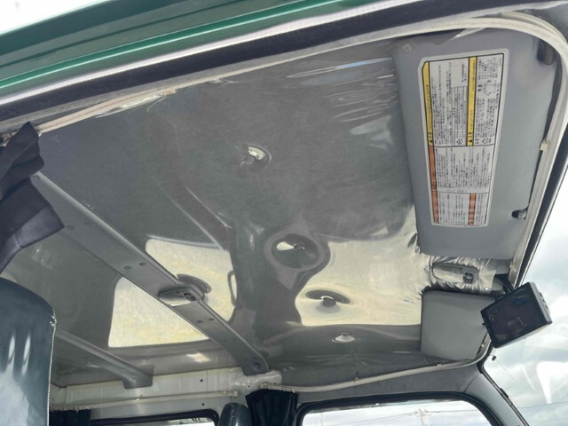 三菱ふそうキャンター冷凍車（冷蔵車）小型（2t・3t）[写真33]