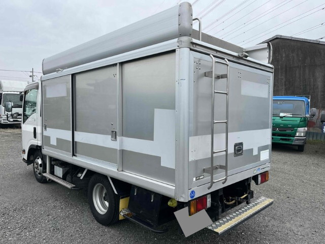 いすゞエルフボトルバン小型（2t・3t）[写真02]