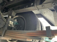 いすゞエルフボトルバン小型（2t・3t）[写真29]