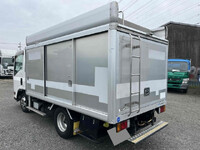 いすゞエルフボトルバン小型（2t・3t）[写真02]