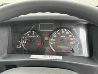 いすゞエルフボトルバン小型（2t・3t）[写真34]